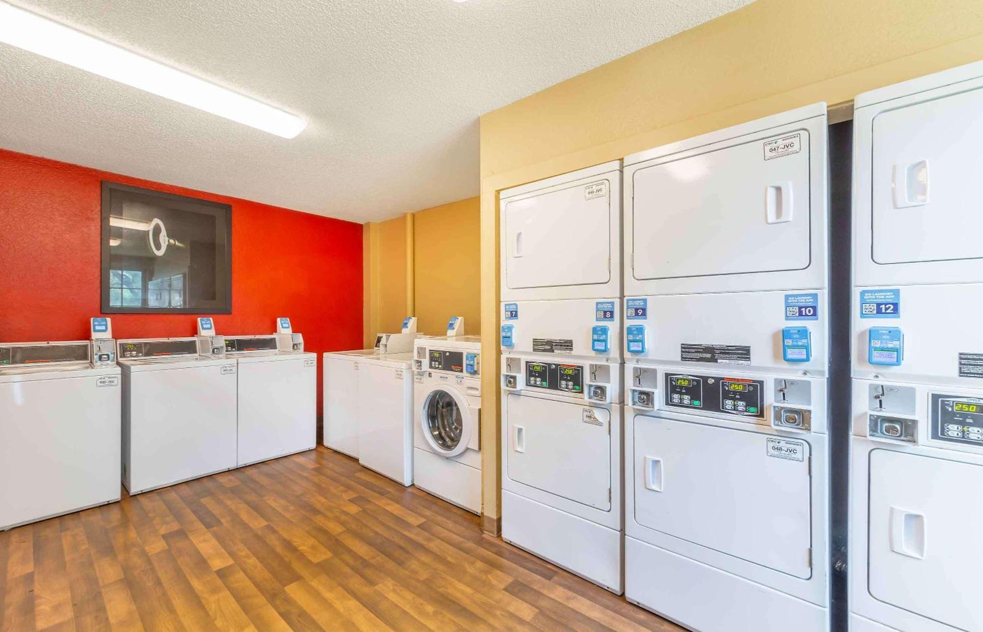 Extended Stay America Suites - Fort Lauderdale - Tamarac Lauderdale Lakes Eksteriør billede